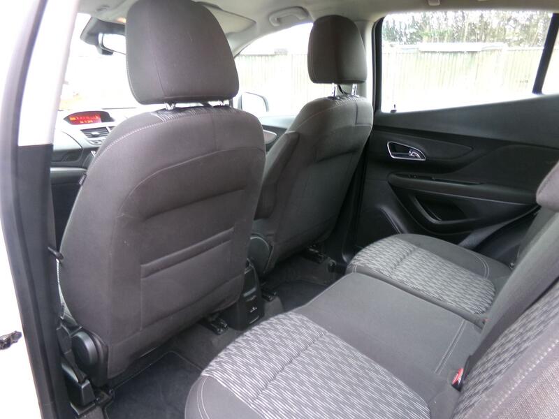 VAUXHALL MOKKA