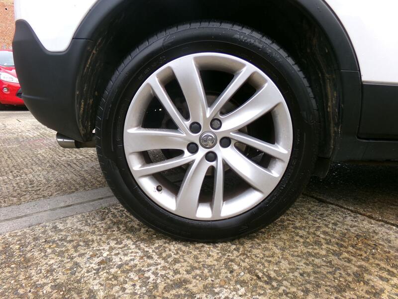 VAUXHALL MOKKA