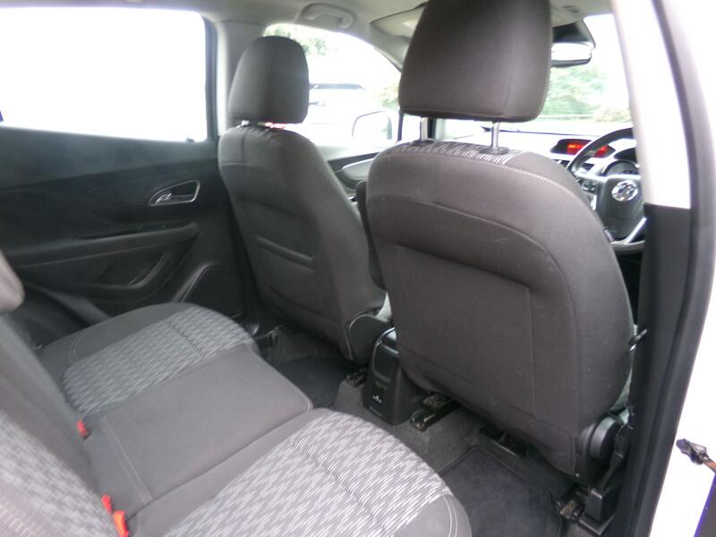 VAUXHALL MOKKA