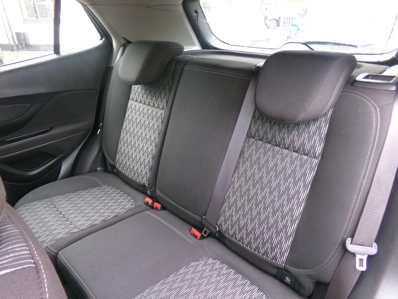 VAUXHALL MOKKA