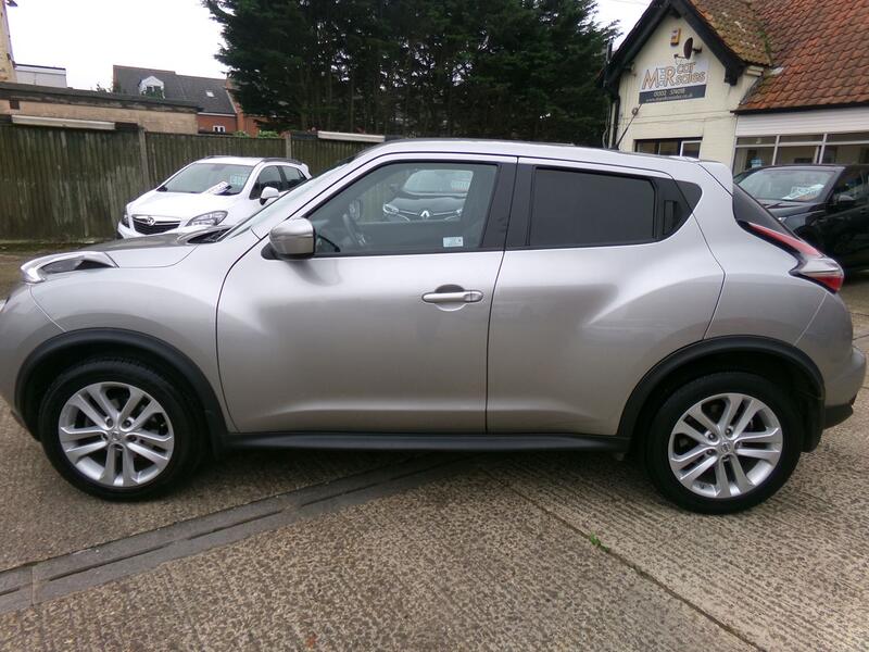 NISSAN JUKE