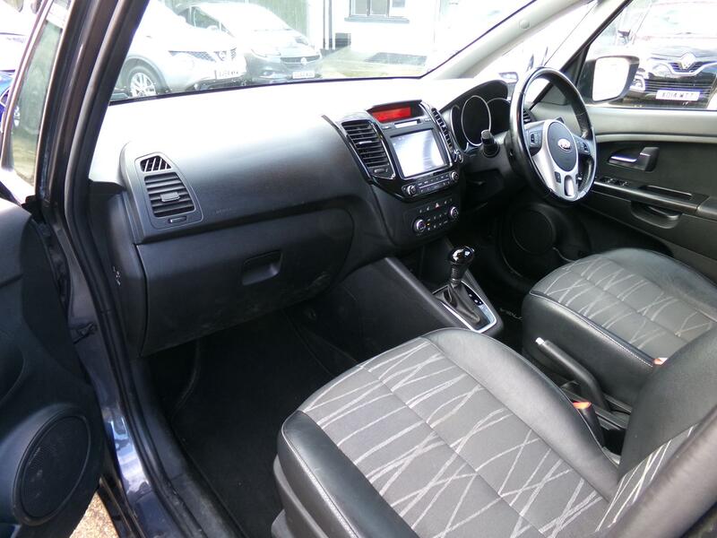 KIA VENGA