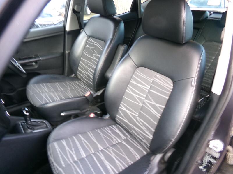 KIA VENGA