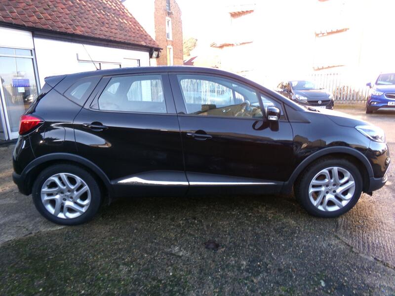 RENAULT CAPTUR