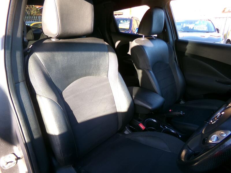 NISSAN JUKE