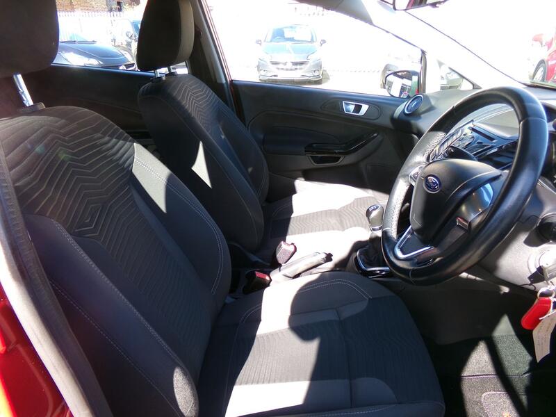 FORD FIESTA