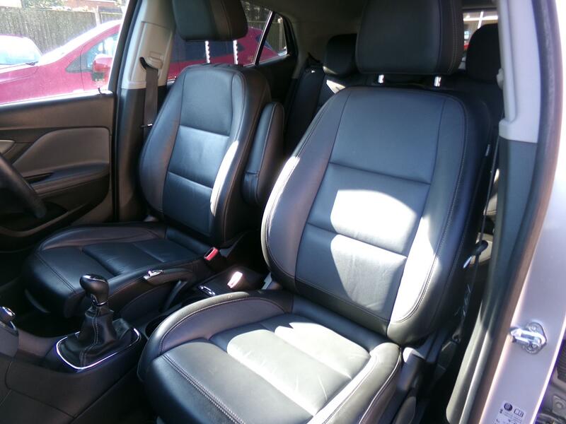 VAUXHALL MOKKA