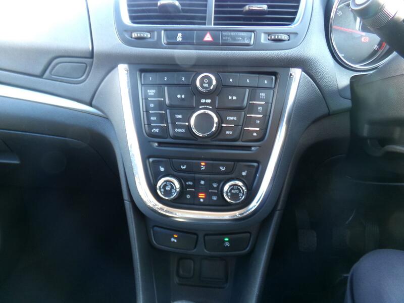 VAUXHALL MOKKA