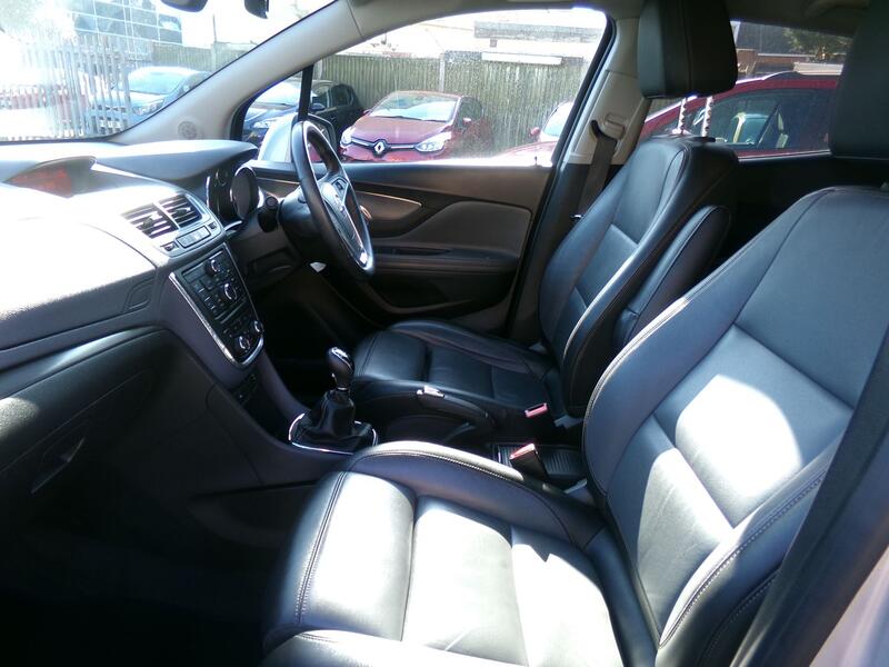 VAUXHALL MOKKA
