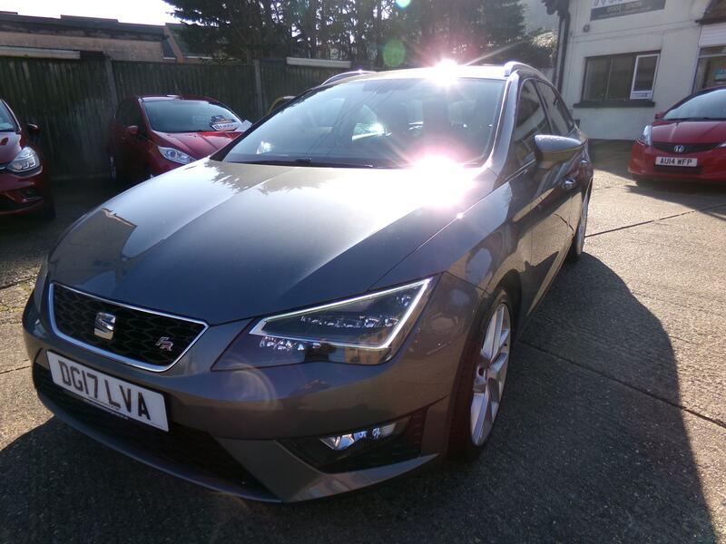 SEAT LEON