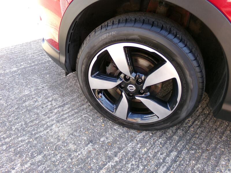 NISSAN QASHQAI