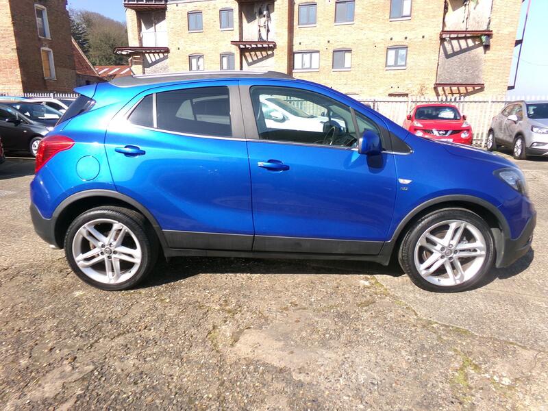 VAUXHALL MOKKA