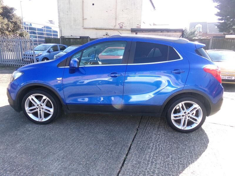 VAUXHALL MOKKA