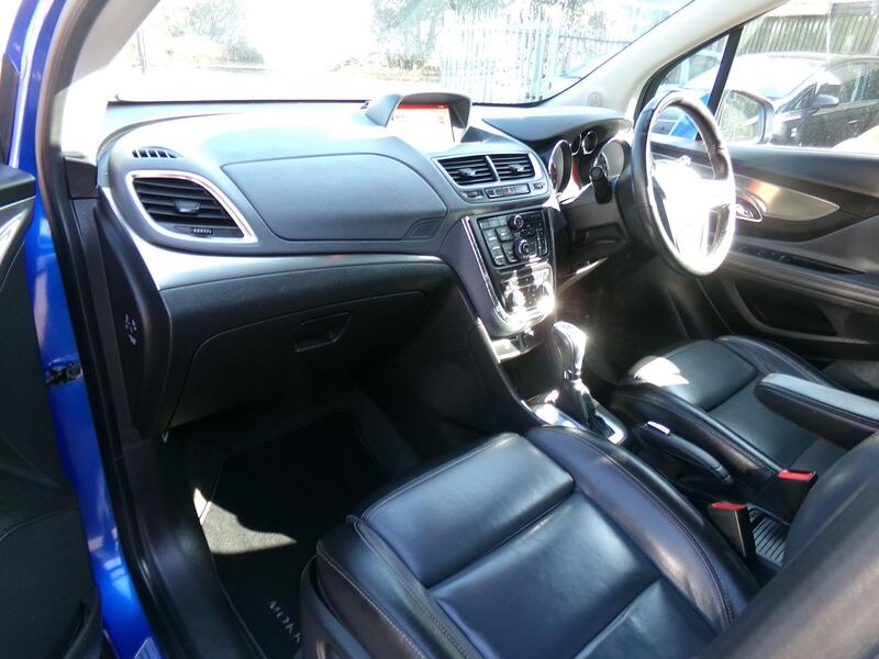 VAUXHALL MOKKA