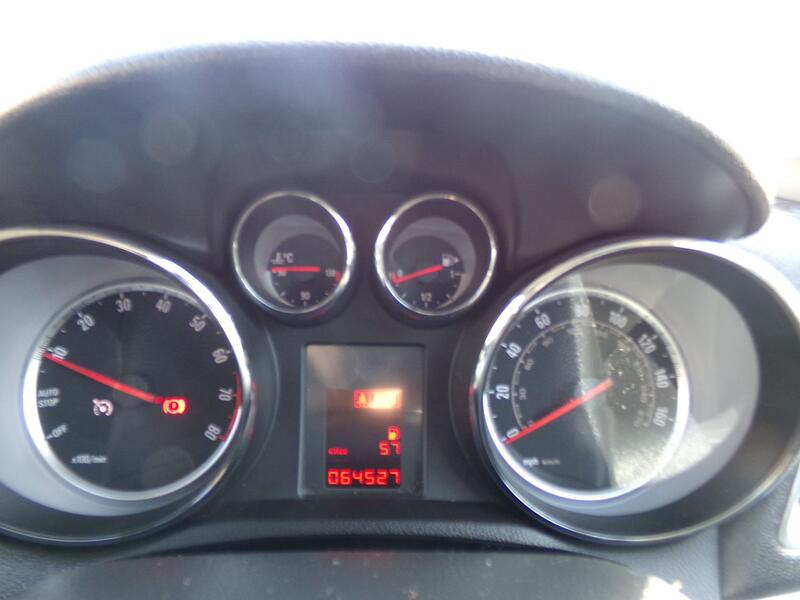 VAUXHALL MOKKA