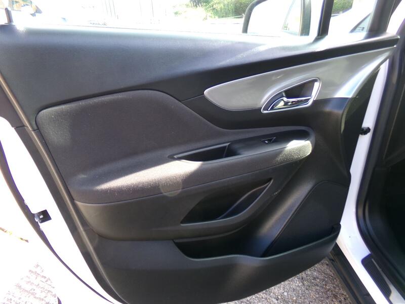 VAUXHALL MOKKA