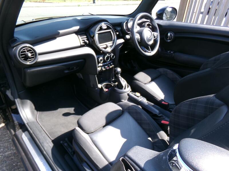 MINI CONVERTIBLE