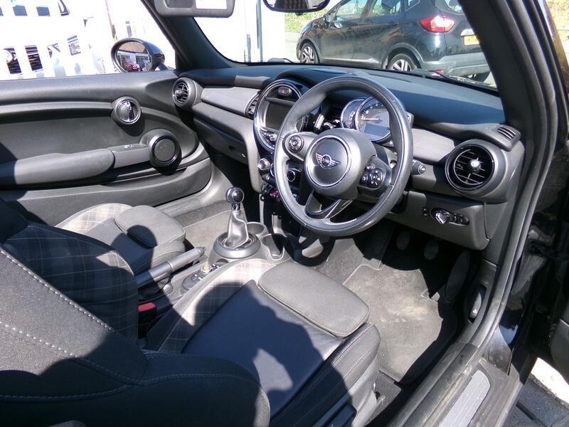 MINI CONVERTIBLE