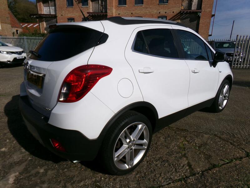 VAUXHALL MOKKA