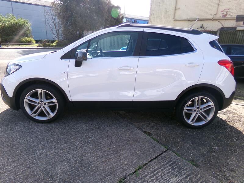VAUXHALL MOKKA