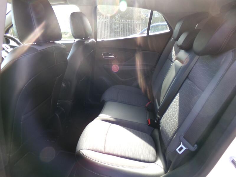 VAUXHALL MOKKA