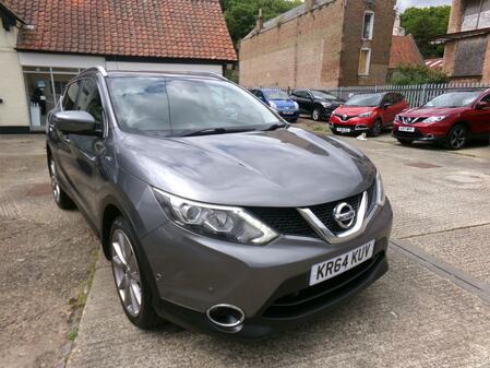 NISSAN